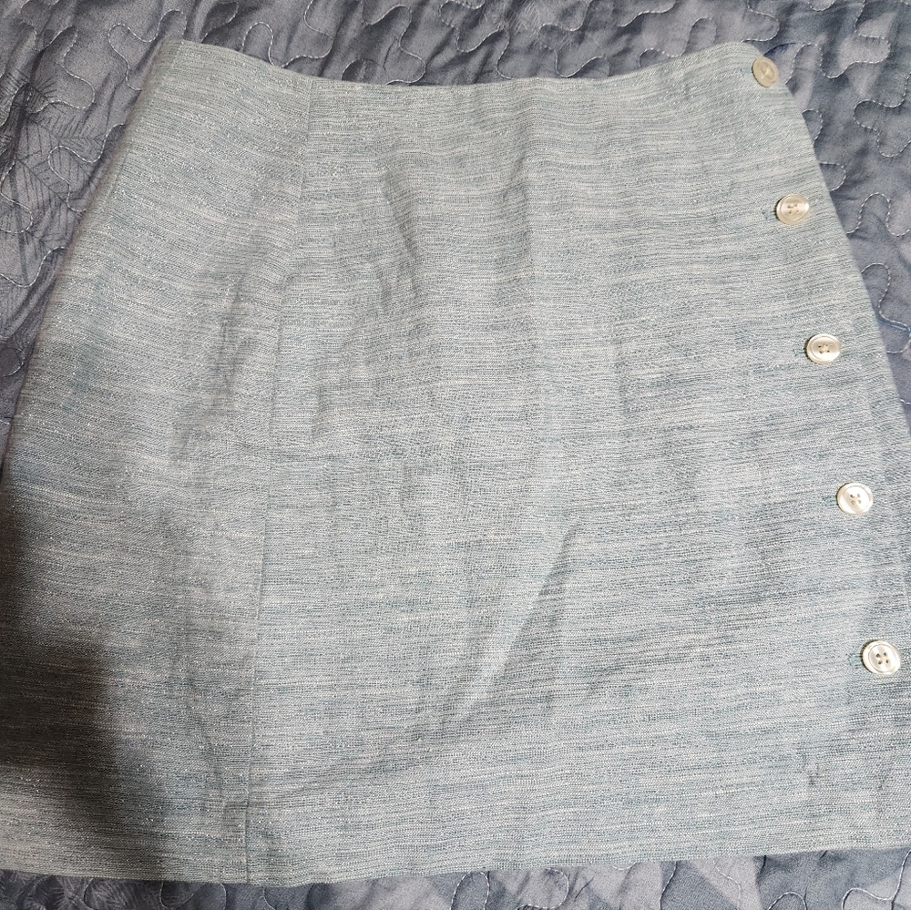 Womens Elegant Light Ice Blue Button Skirt - Picture 4 of 12